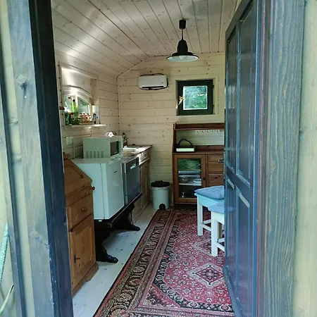 Bakonyi Tuendoeklo Jurta Luxe tent *